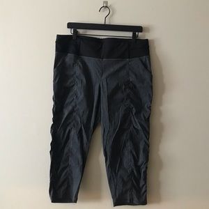 Lole Cropped Pants, Charcoal, size L.